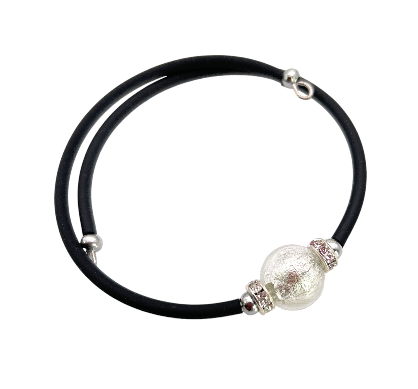 Introducing the Murano Passion's elegant Memory Wire Bracelet, featuring a handcrafted double loop design centered around a striking 1cm Murano glass bead, beautifully accented by smaller silver and crystal-studded spacers.